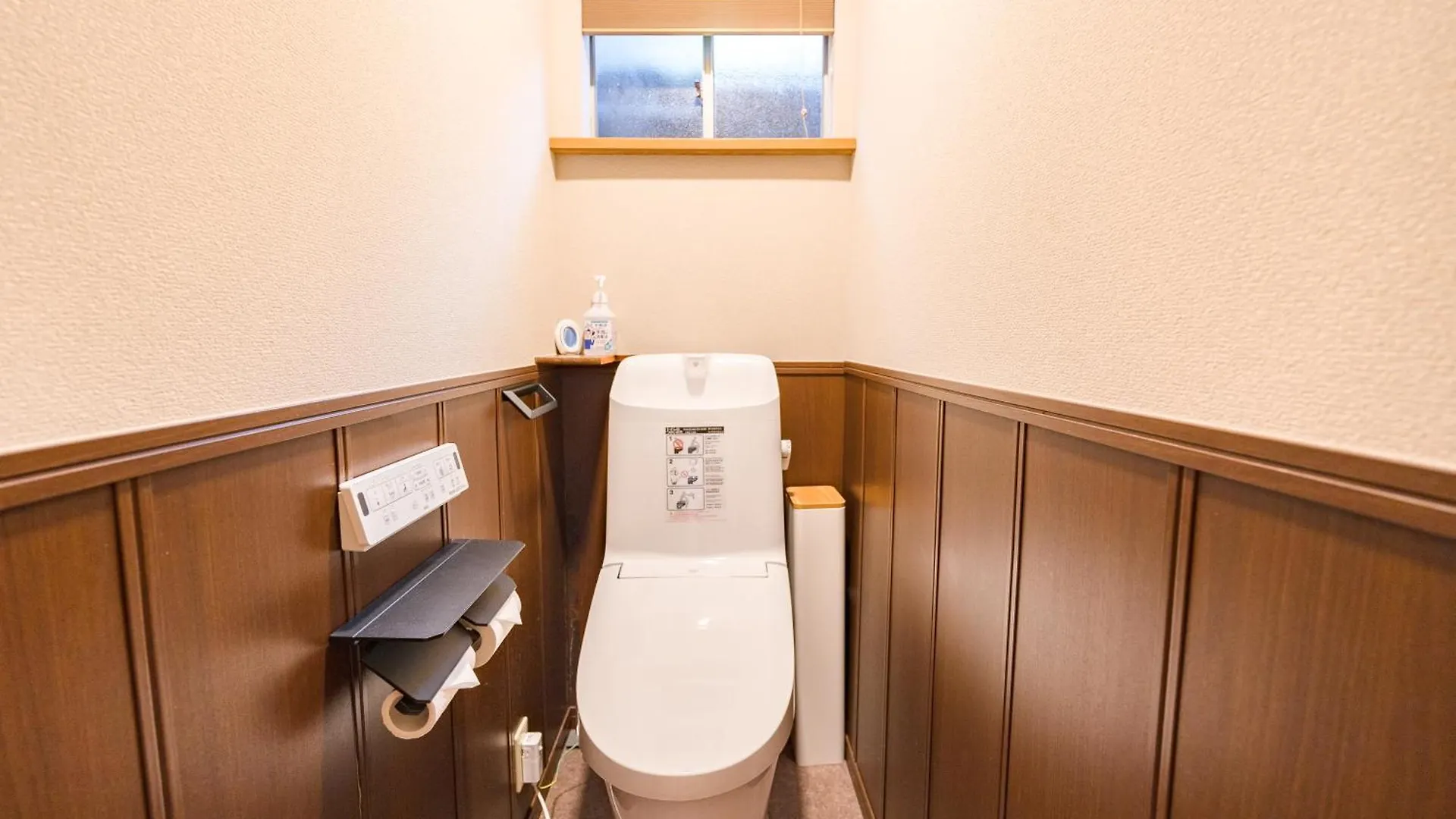 Fox Inn Parent-Child Room 1F 大阪